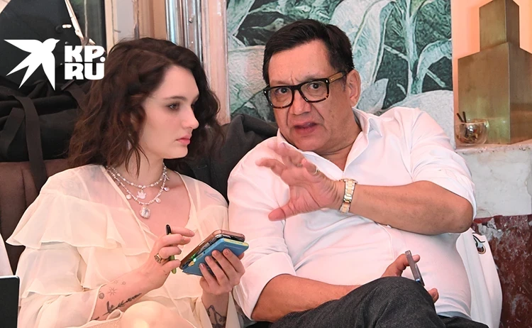 Алена Долголенко и Владислав Миллер получили по хрустальному «Авансу»