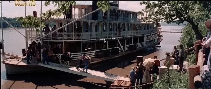 «Пароход Тома Сойера» в литературе и в кино…