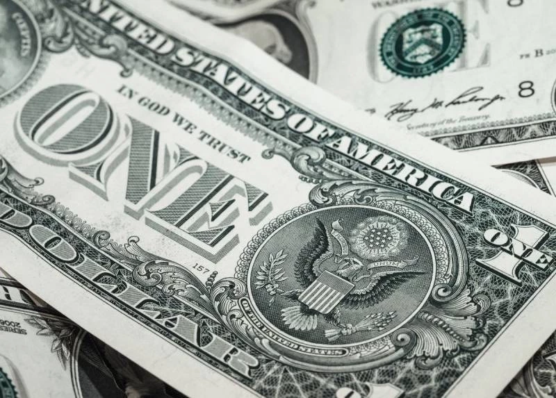 Россия и США: Как две державы бросают вызов долларовой гегемонии