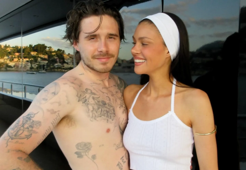 Жена Бруклина Бекхэма снялась полностью обнажённой