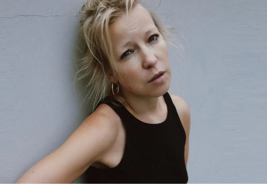 Уехавшая из России Мария Шалаева устроилась водителем такси в Париже